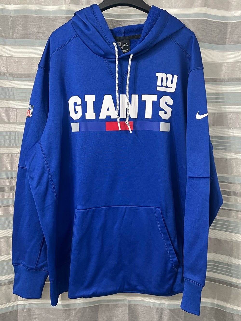 Nike New York Giants Football Men’s Blue Dri-Fit Performance Pullover Hoodie